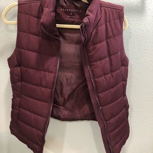 Aeropostale burgundy puffer vest